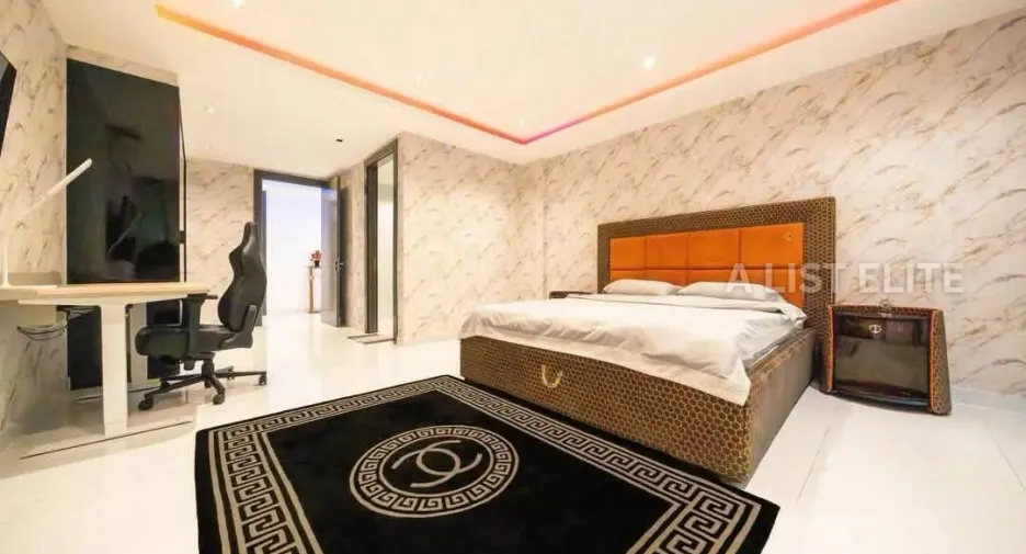 For rent 10 bedrooms house in Bang Lamung, Chonburi