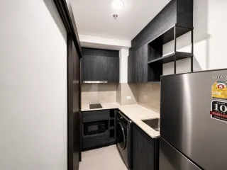 For sale 1 bed condo in Huai Khwang, Bangkok