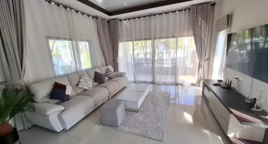 Haus zur Miete mit 3 Zimmer in Huay Yai, Pattaya