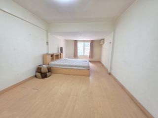 For sale and for rent 3 bedrooms townhouse in Watthana, Bangkok
