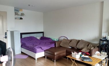 For sale studio condo in Huai Khwang, Bangkok