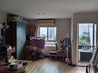 For sale studio condo in Huai Khwang, Bangkok