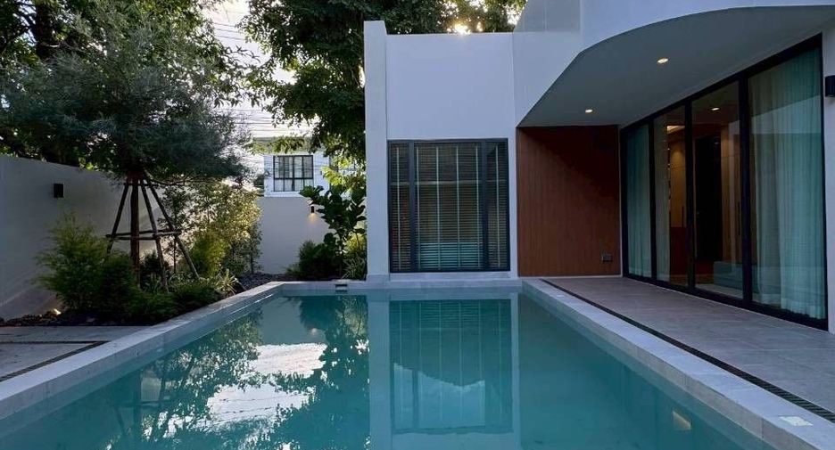 Villa en venta de 4 habitaciones 