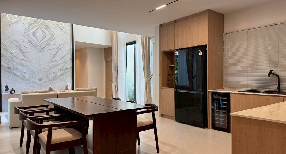 Villa en venta de 4 habitaciones 