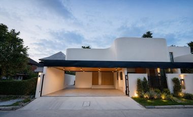 Villa en venta de 4 habitaciones 