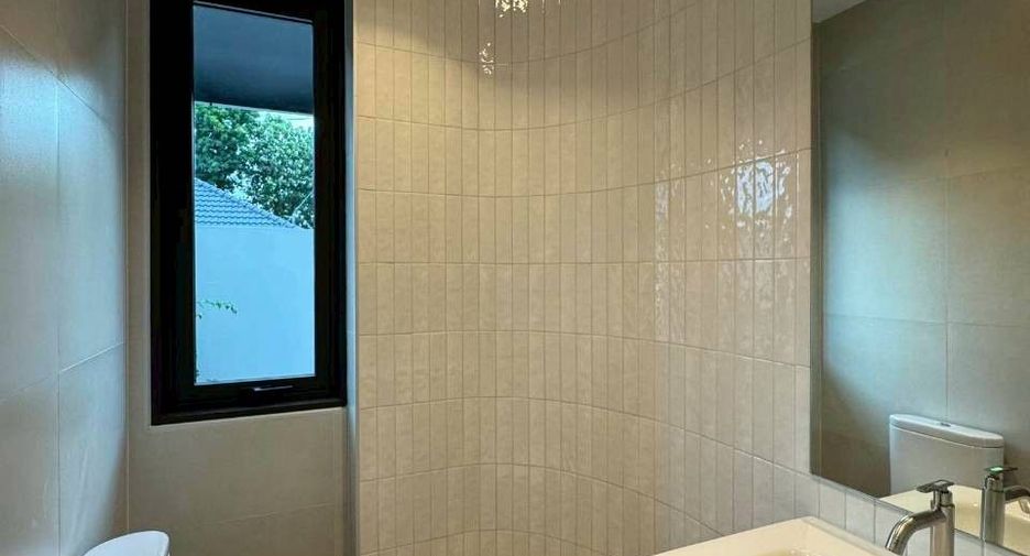 Villa en venta de 4 habitaciones 