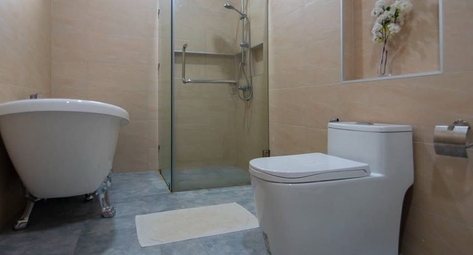 For sale 3 bedrooms villa in Hua Hin, Prachuap Khiri Khan