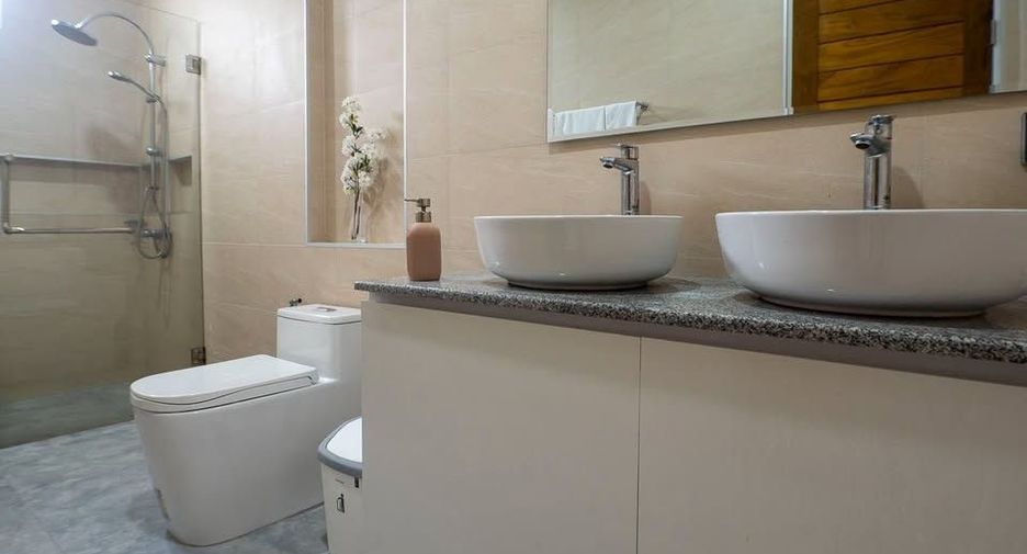 For sale 3 bedrooms villa in Hua Hin, Prachuap Khiri Khan