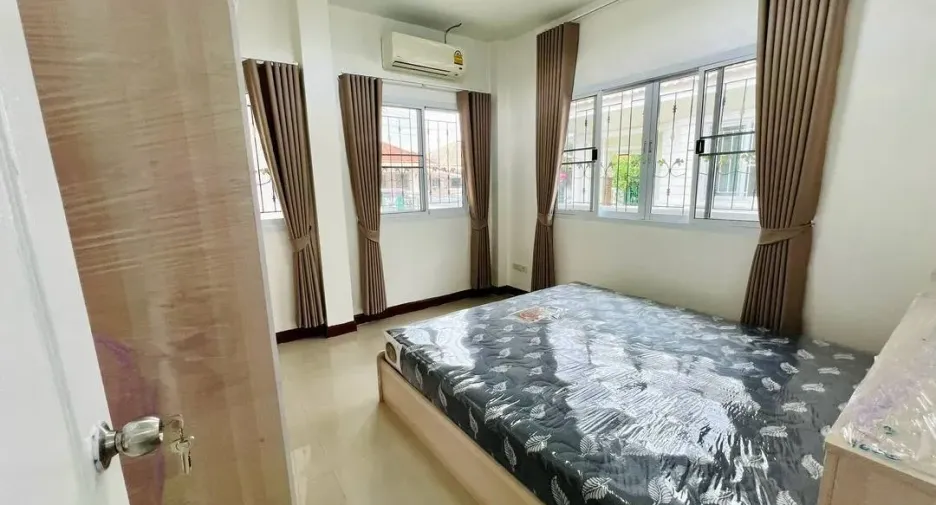 For rent 3 bedrooms house in Mueang Khon Kaen, Khon Kaen