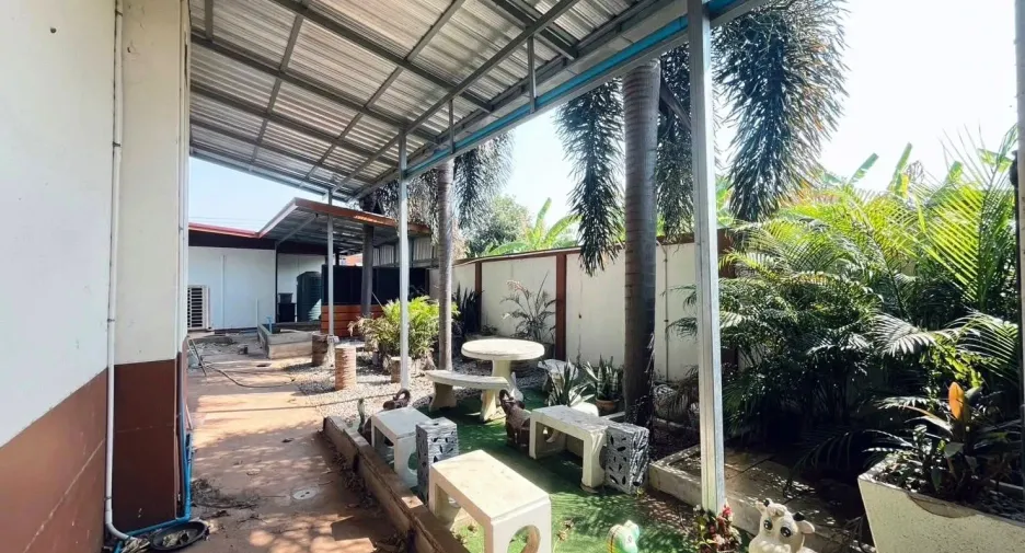 For sale 4 bedrooms house in Mueang Chaiyaphum, Chaiyaphum