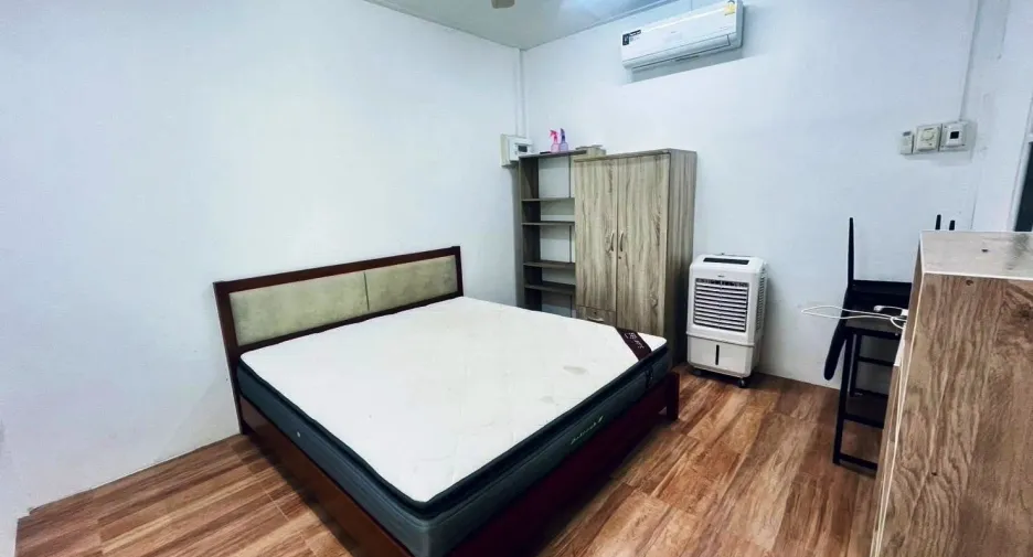 For sale 4 bedrooms house in Mueang Chaiyaphum, Chaiyaphum