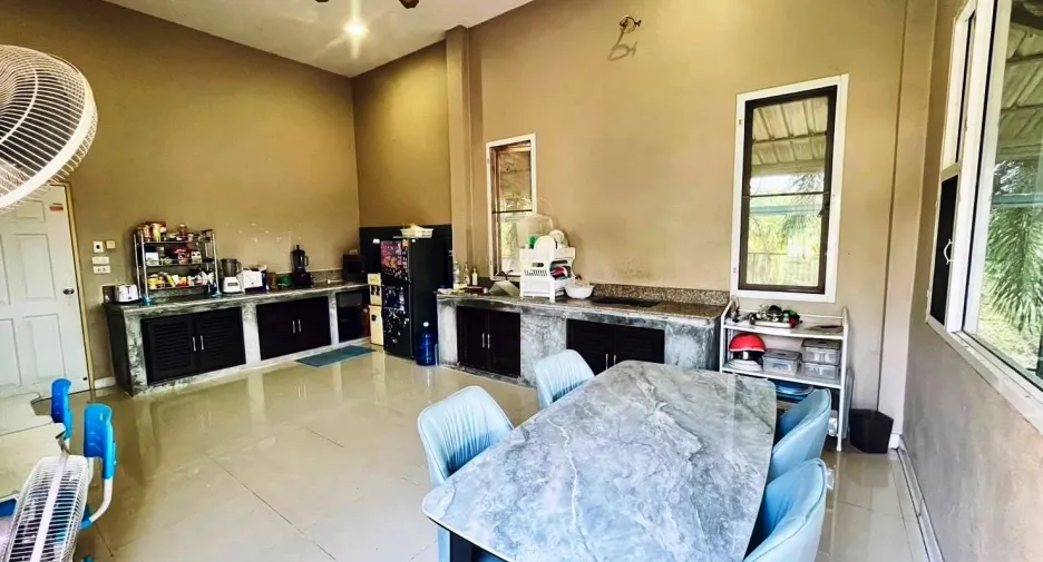 For sale 4 bedrooms house in Mueang Chaiyaphum, Chaiyaphum