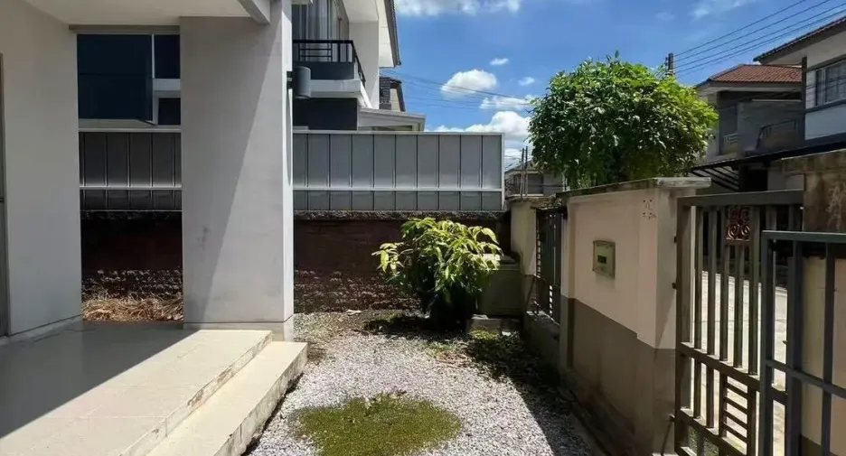出租 3 卧室 独立屋 在 Mueang Chachoengsao, Chachoengsao