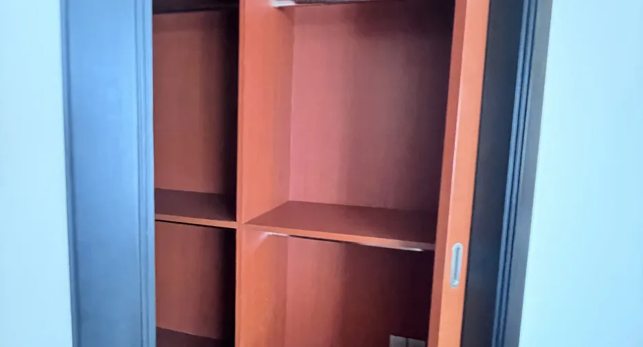 À louer 2 chambres condo 