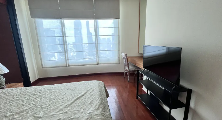 À louer 2 chambres condo 