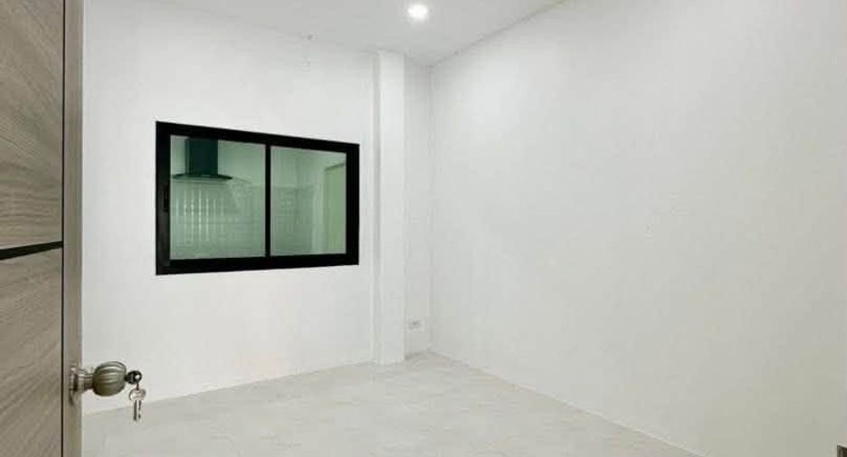 Haus zum Kauf mit 3 Zimmer 