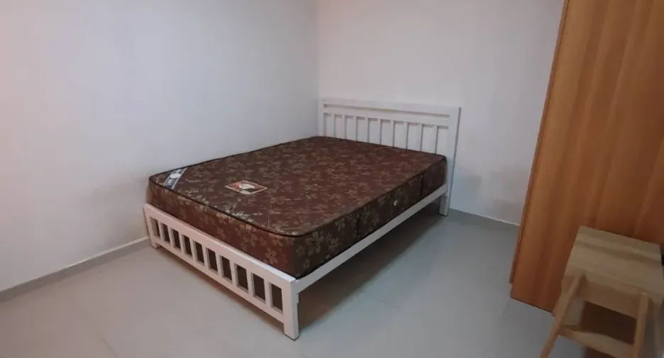 Condo en alquiler de 2 habitaciones en Yan Nawa, Bangkok
