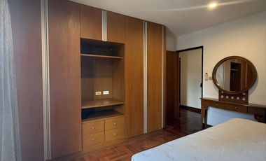 À louer 2 chambres condo à Watthana, Bangkok