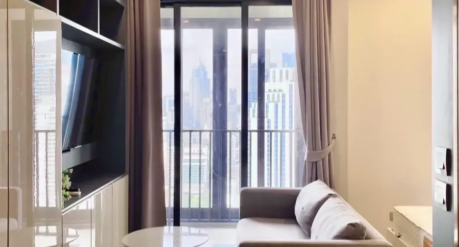 For rent 1 Beds condo 