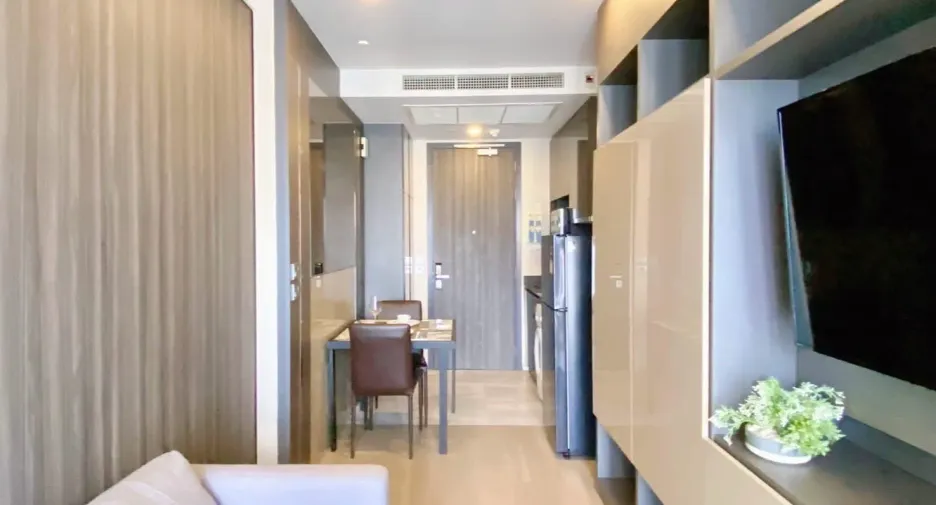 For rent 1 Beds condo 