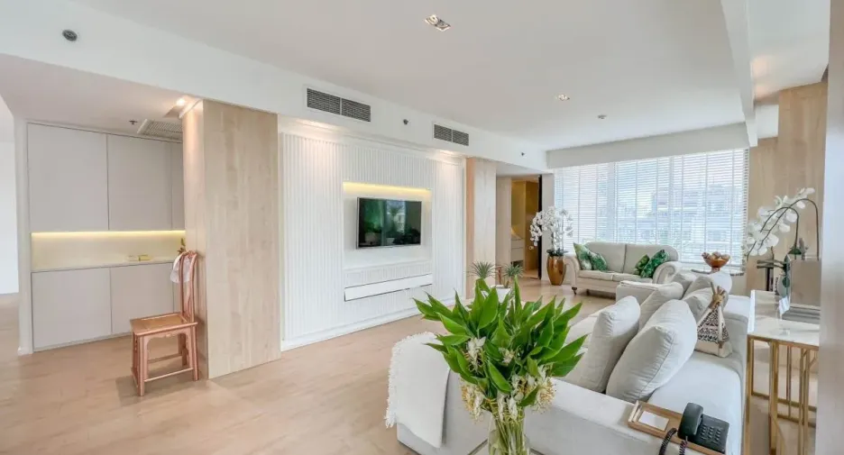 Wohnung zur Miete mit 3 Zimmer in Pathum Wan, Bangkok