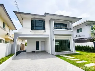 Haus zum Kauf mit 4 Zimmer in Thalang, Phuket