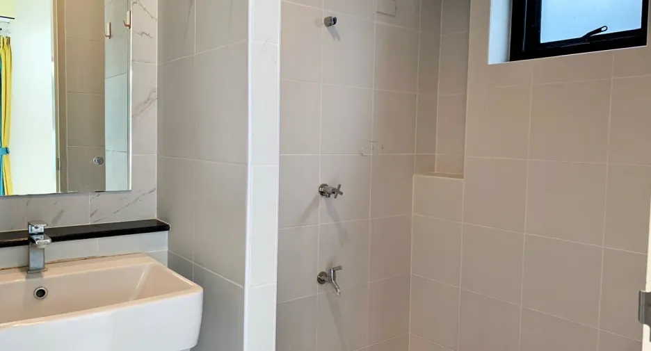 Casa en venta de 4 habitaciones en San Kamphaeng, Chiang Mai