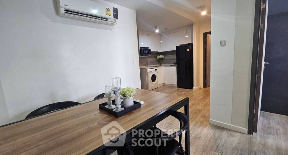 For rent 2 bedrooms condo in Khlong Toei, Bangkok