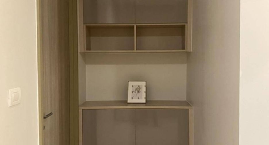 For rent 1 bed condo 
