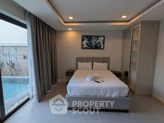 For sale 8 ベッドルーム villa in Bang Lamung, Chonburi