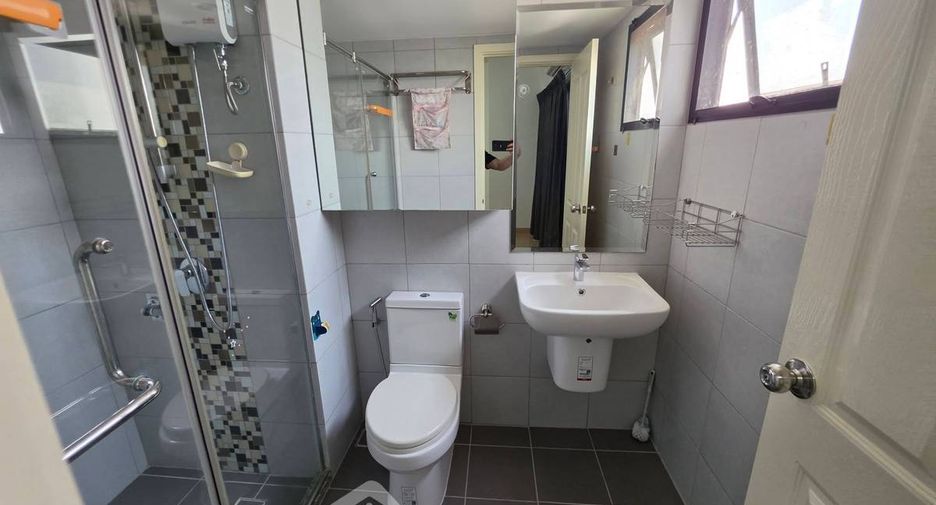 For sale 2 bedrooms condo 