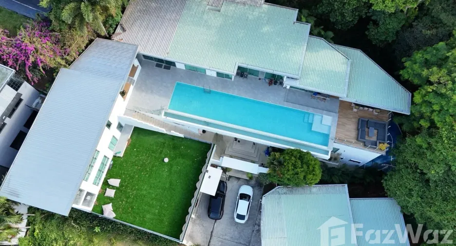 Villa en alquiler de 8 habitaciones en Kathu, Phuket