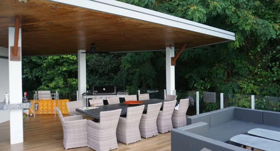 Villa en alquiler de 8 habitaciones en Kathu, Phuket