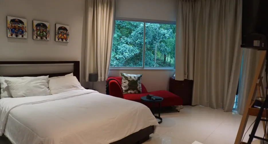 Villa en alquiler de 8 habitaciones en Kathu, Phuket