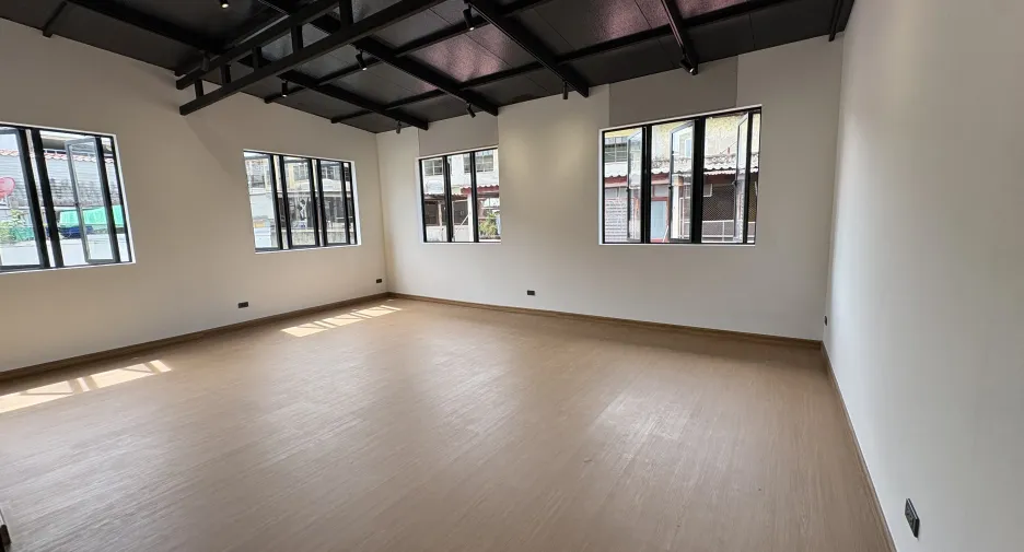 For rent retail Space in Samphanthawong, Bangkok