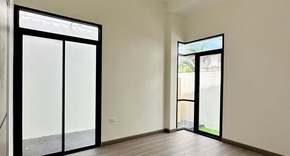 For sale 3 bedrooms house in Mueang Phuket, Phuket
