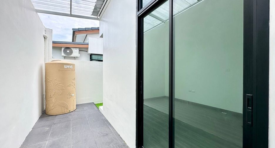 For sale 3 bedrooms house in Mueang Phuket, Phuket