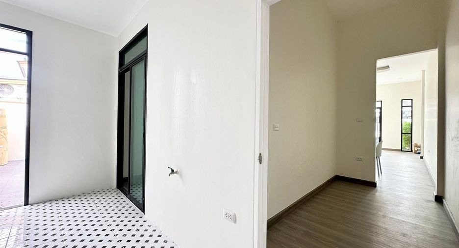 For sale 3 bedrooms house in Mueang Phuket, Phuket