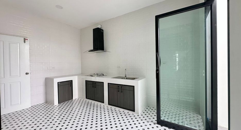 For sale 3 bedrooms house in Mueang Phuket, Phuket