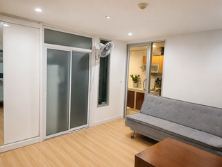 À vendre 1 chambre condo à Bang Kho Laem, Bangkok