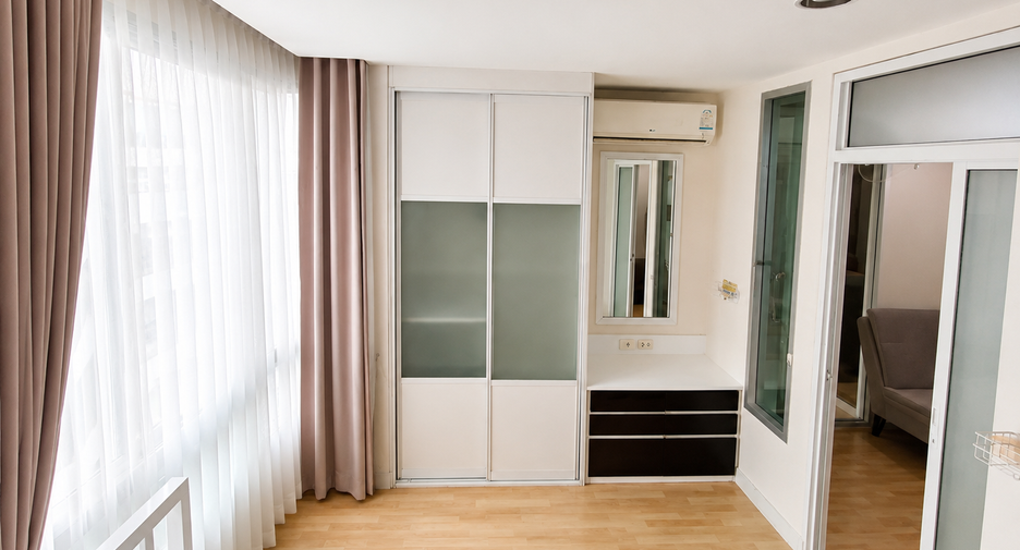 À vendre 1 chambre condo à Bang Kho Laem, Bangkok