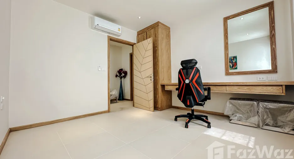 Villa en alquiler de 5 habitaciones en Thalang, Phuket