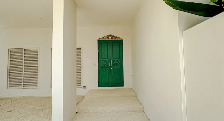 Villa en alquiler de 5 habitaciones en Thalang, Phuket
