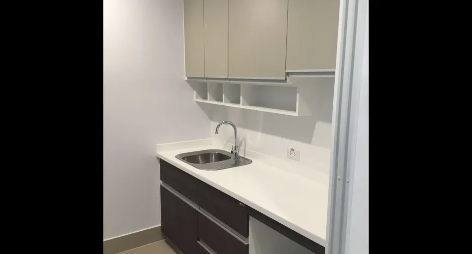 For sale 1 bed condo 