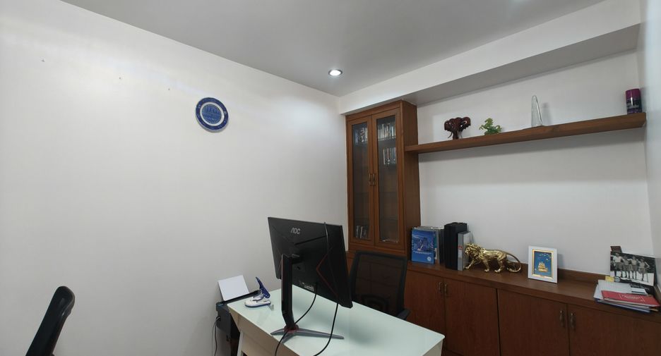 For sale 3 bedrooms condo 