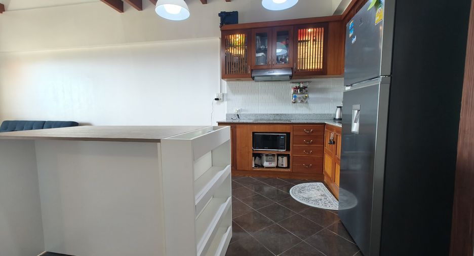 For sale 3 bedrooms condo 