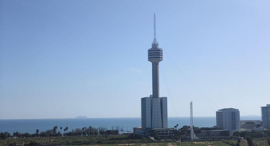 For sale 3 bedrooms condo 