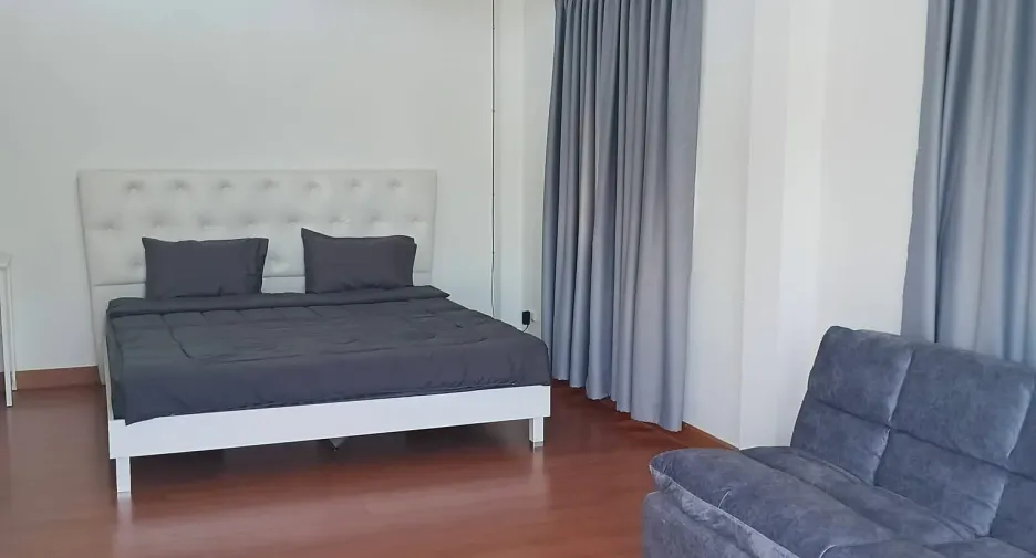 À louer 3 chambres maison à East Pattaya, Pattaya