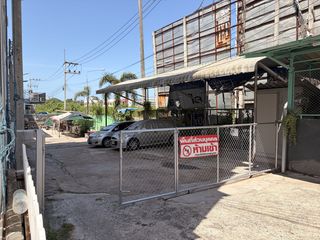 For sale and for rent 4 bedrooms retail Space in Bang Lamung, Chonburi