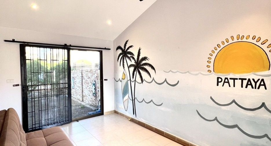À louer 4 chambres villa à Bang Lamung, Chonburi